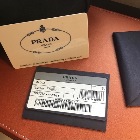 PRADA Tessuto + Nappa S in Nero - Picture 7 of 12